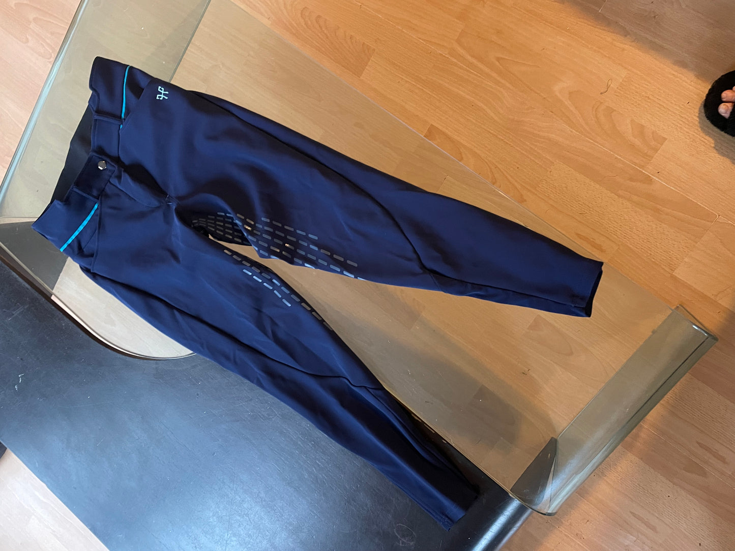 X DRESS • Breeches for dressage