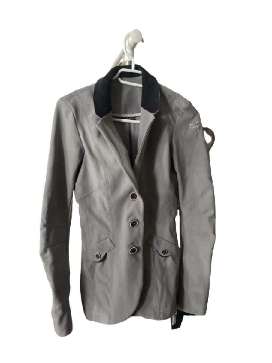 Women's competition jacket