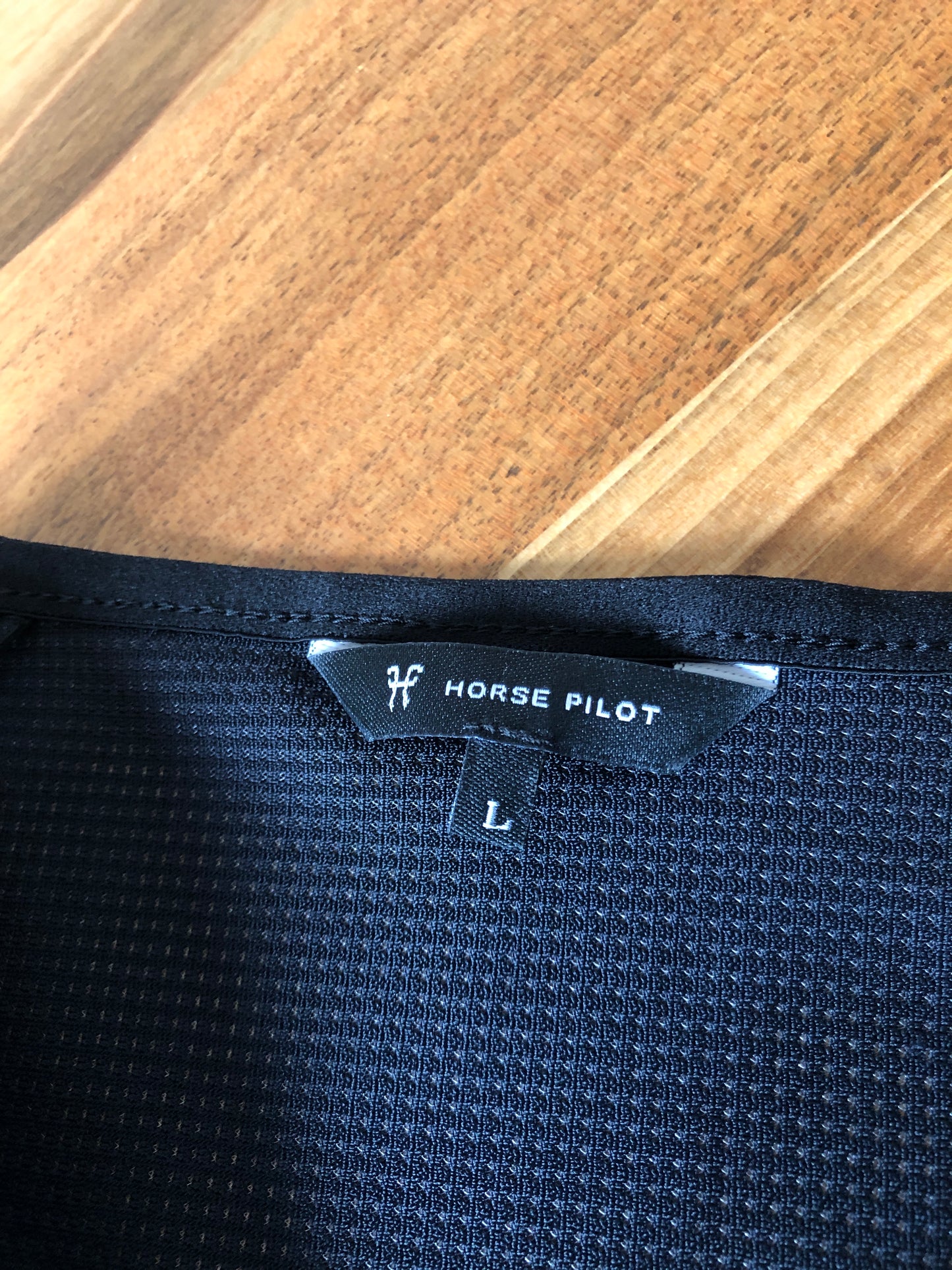 SURGILET NOIR COMPATIBLE AVEC GILET AIRBAG POUR CAVALIER HORSE PILOT•