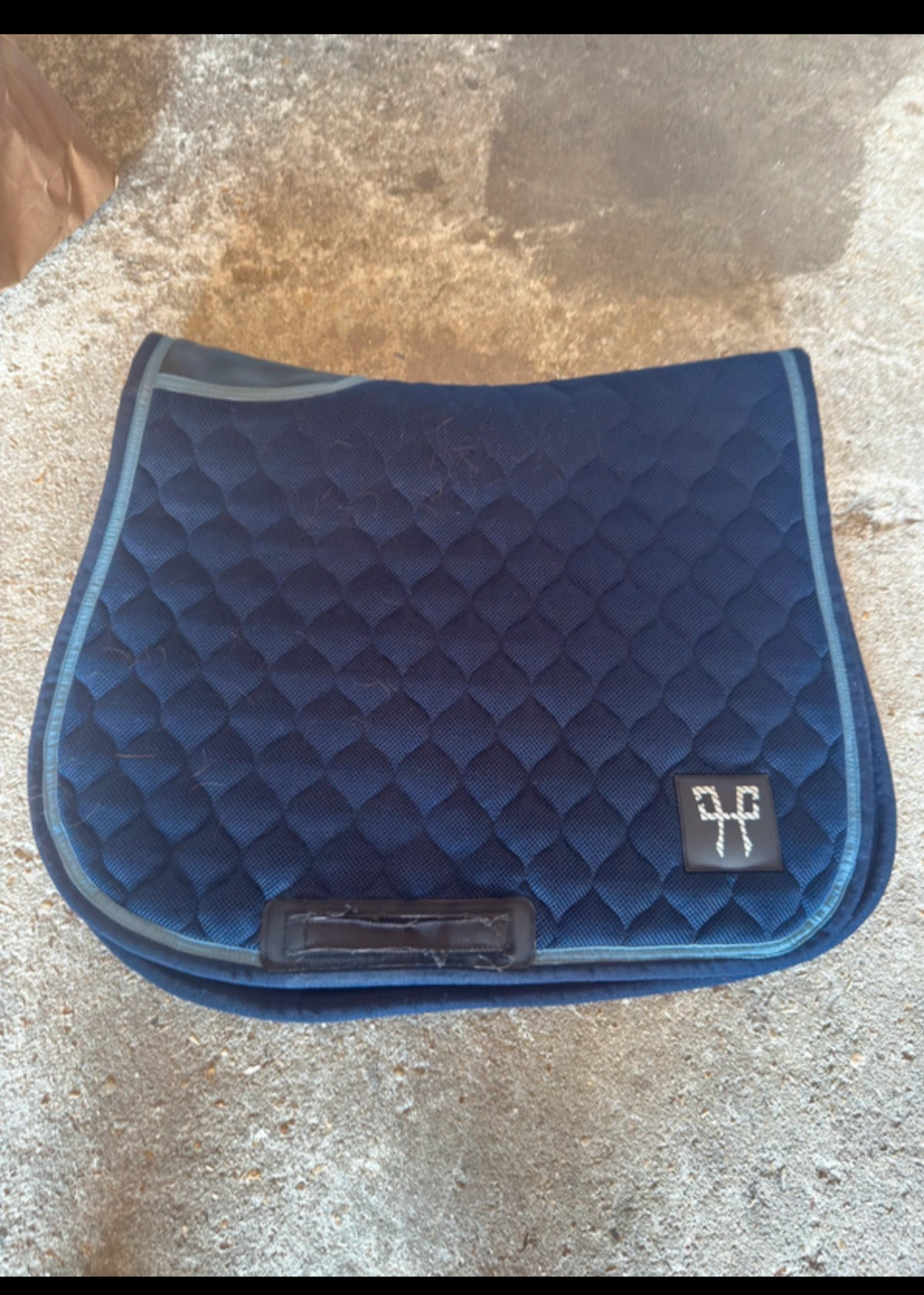 Tapis de selle • équipement pour cheval