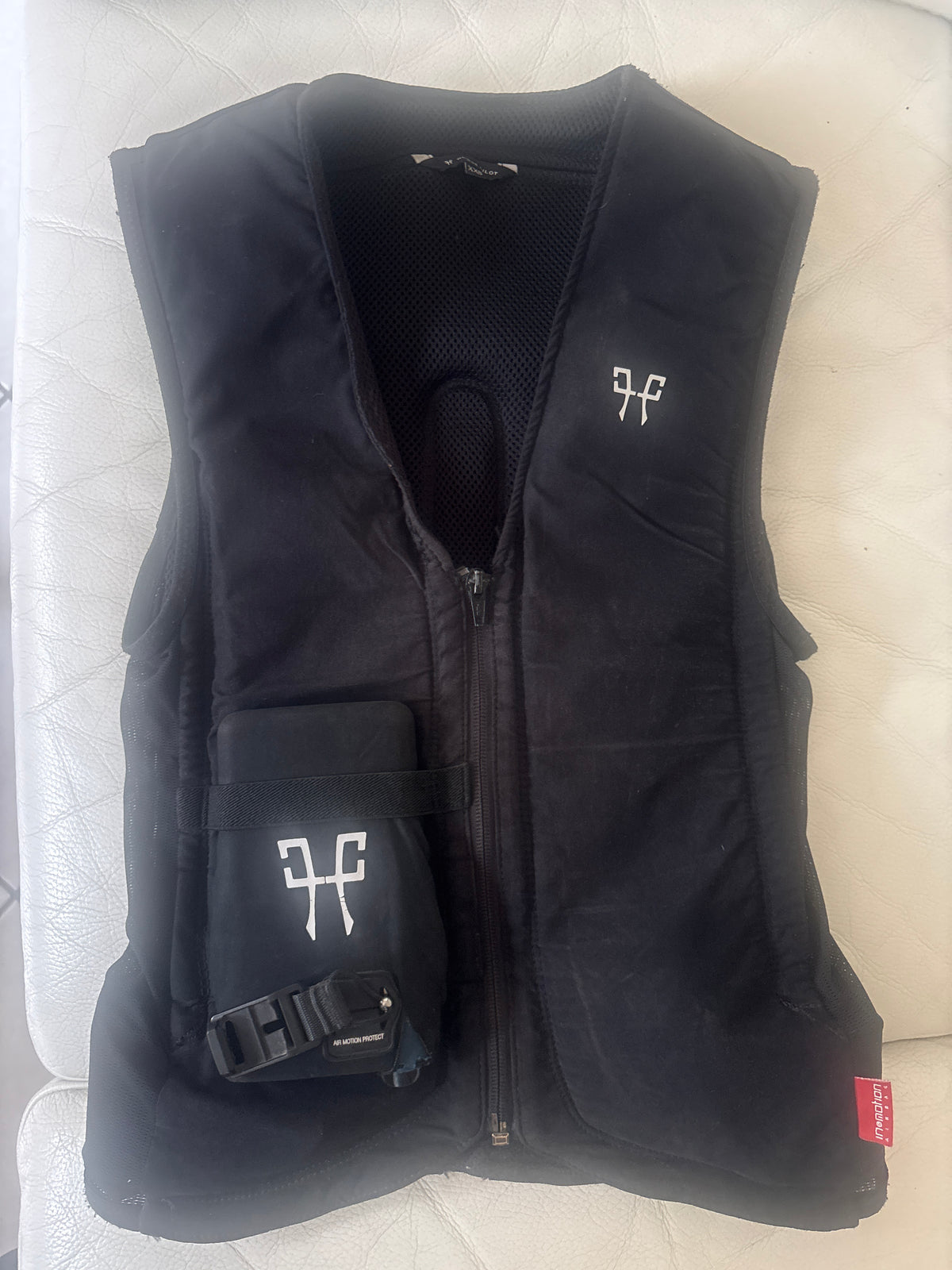 GILET AIRBAG ÉQUITATION • protection cavalier