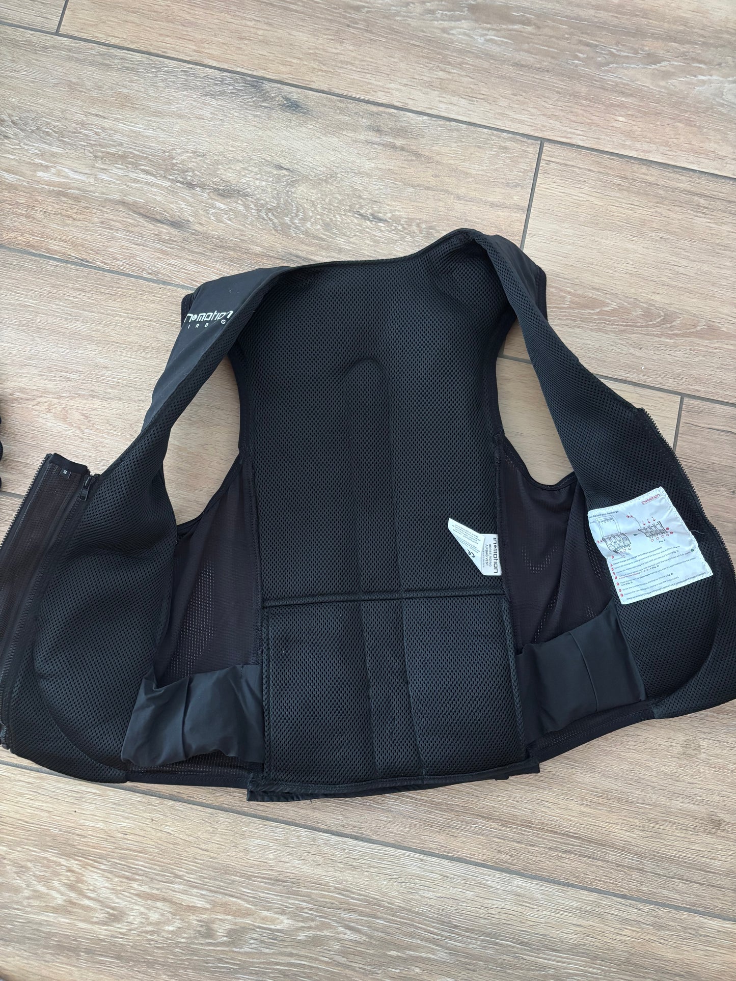 GILET AIRBAG ÉQUITATION • protection cavalier