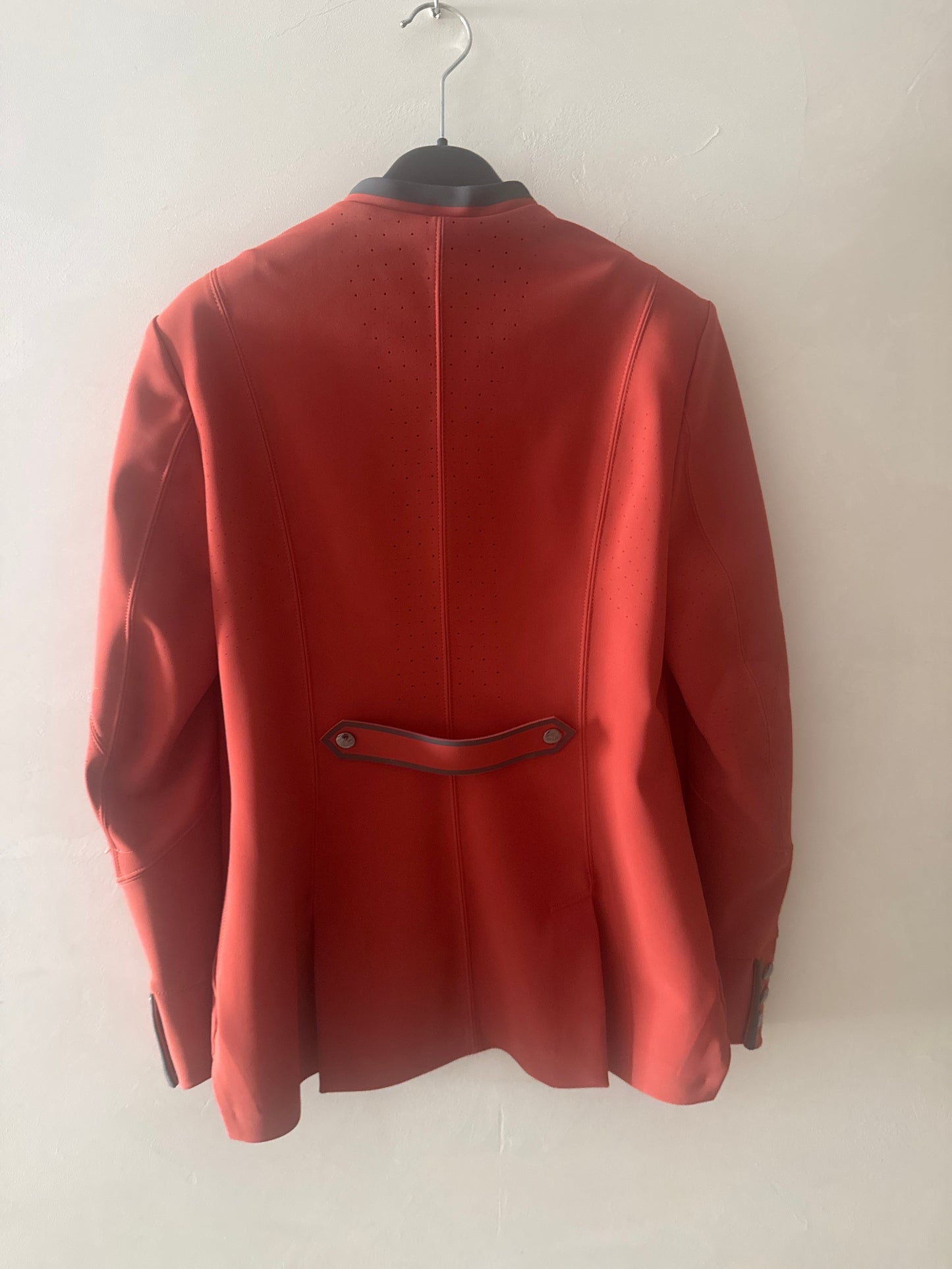Aerotech• Women's horse riding competition jacket