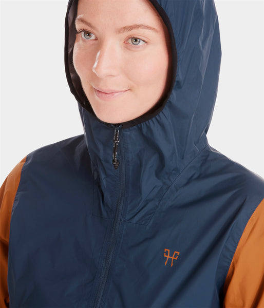 RAINTECH • Leichte wasserdichte Damenjacke