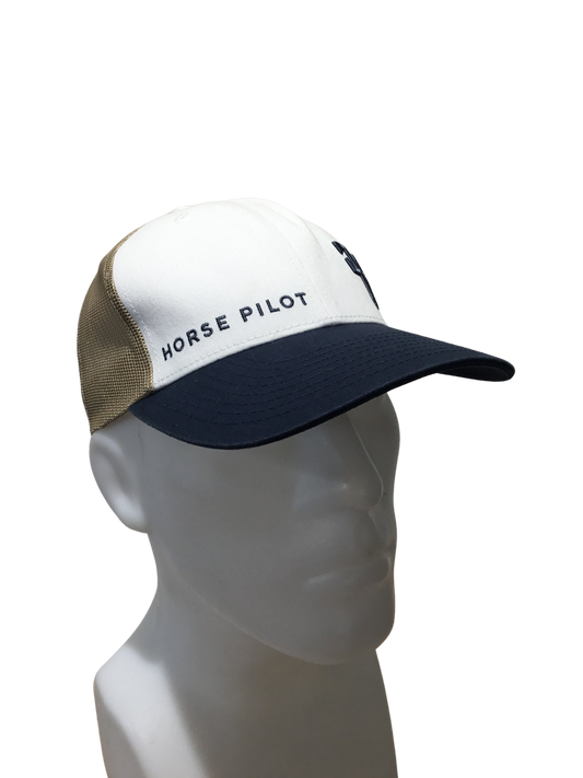 TRUCKER CAP • Kappe für Männer und Frauen