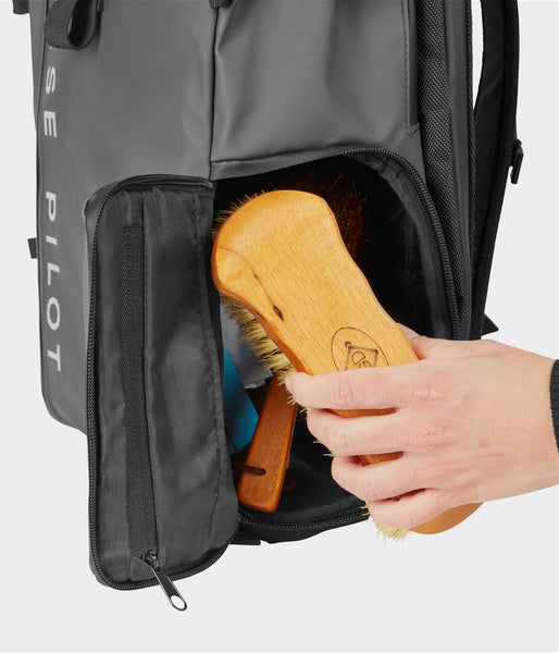 Groom's backpack • Rider equipment