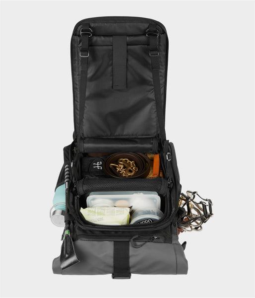 Groom's backpack • Rider equipment