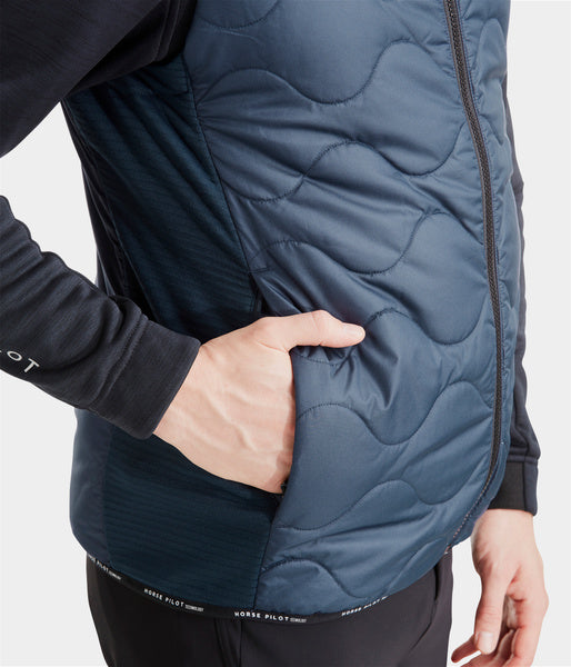 RIDER VEST • Sleeveless riding jacket