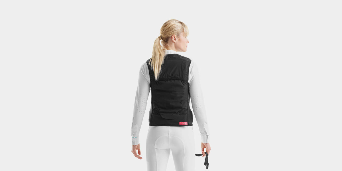 Horse riding airbag vest &amp; two new cartridges