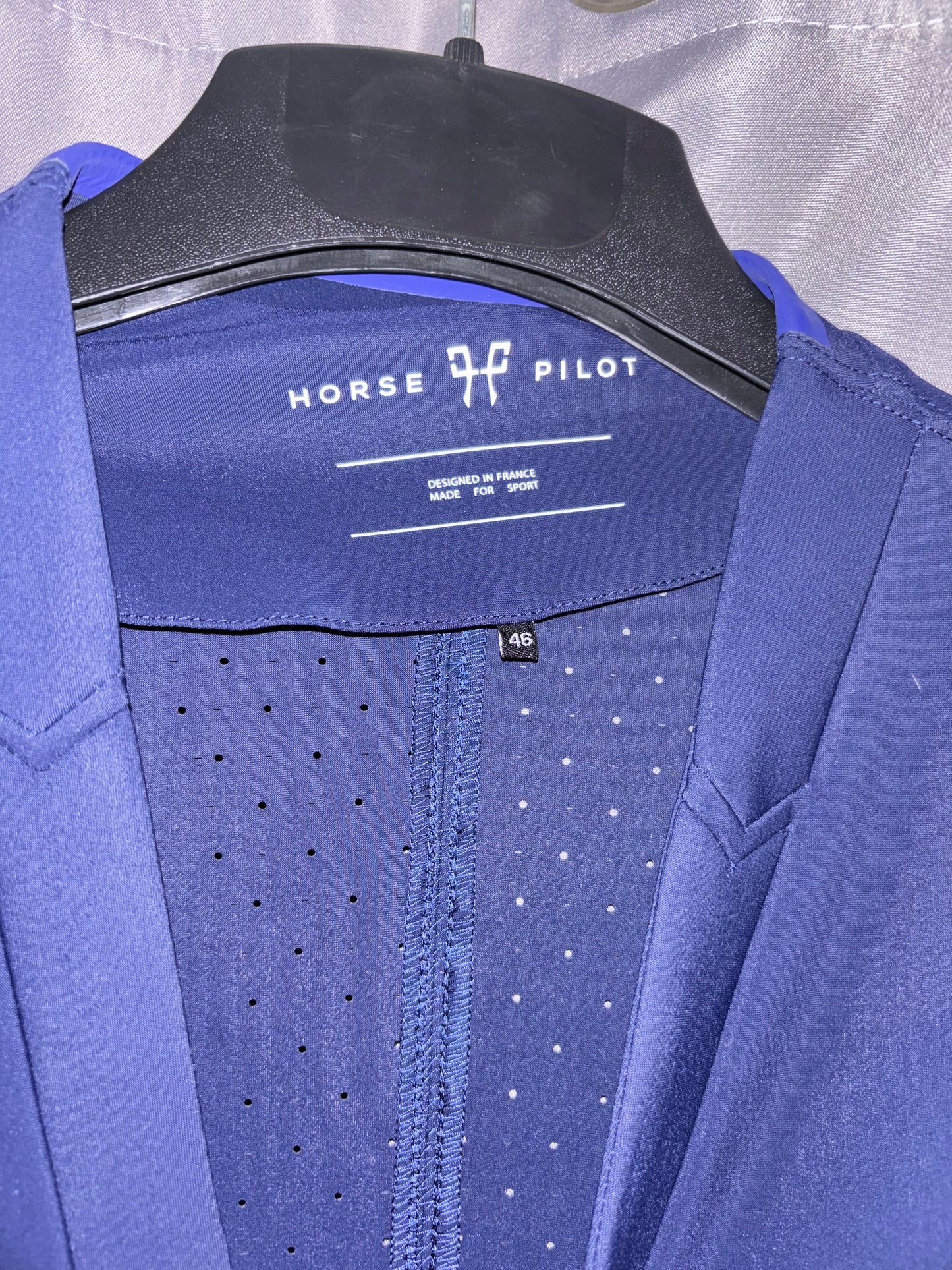 Aerotechnical competition jacket