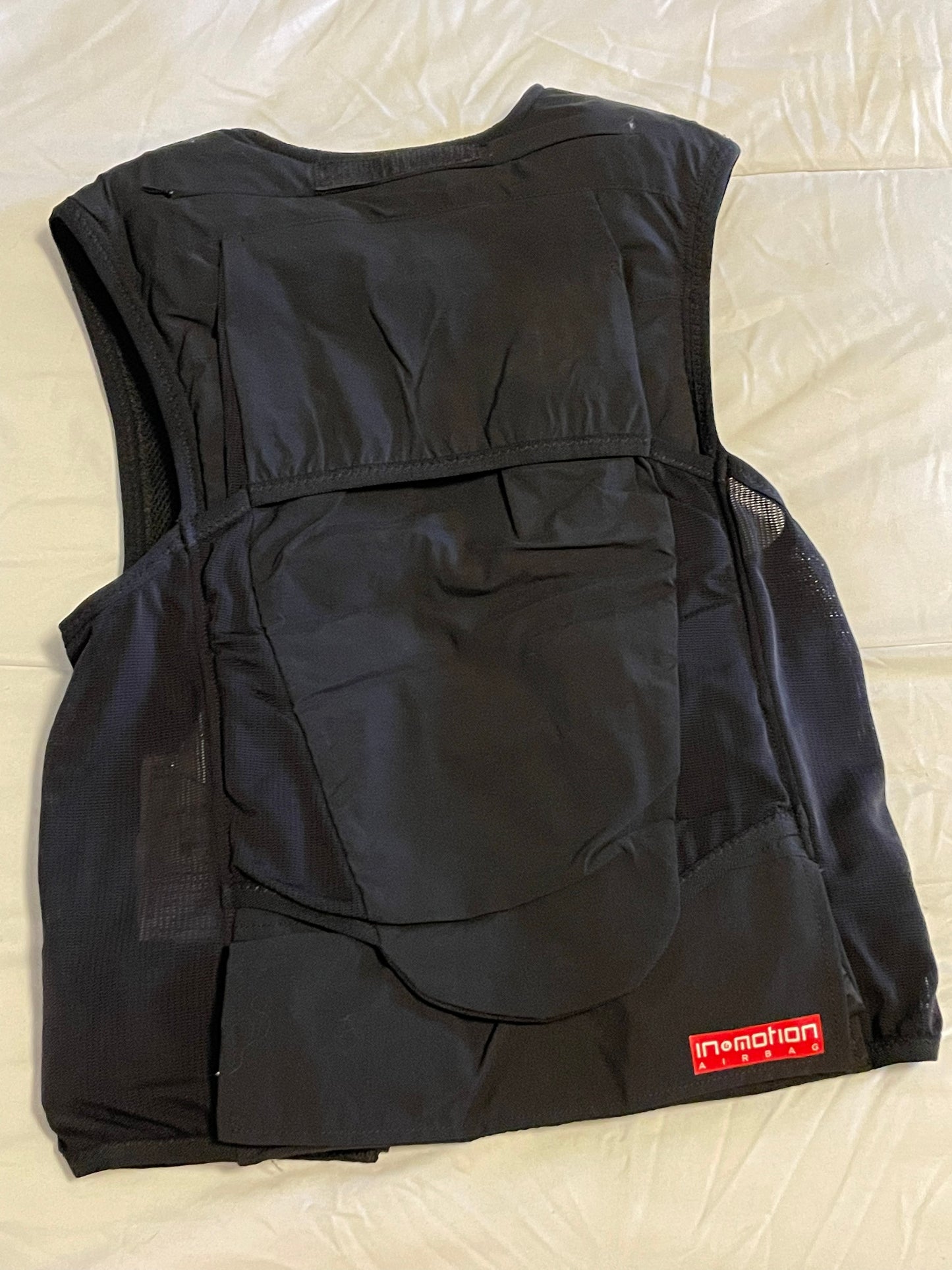 GILET AIRBAG ÉQUITATION + SURGILET NOIR COMPATIBLE